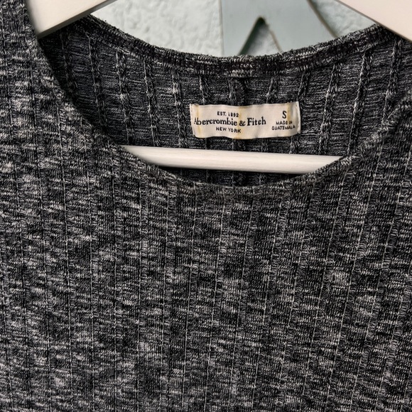 Abercrombie And Fitch Black White Soft Knit Tunic Size S Short Sleeve Comfort - Picture 3 of 12
